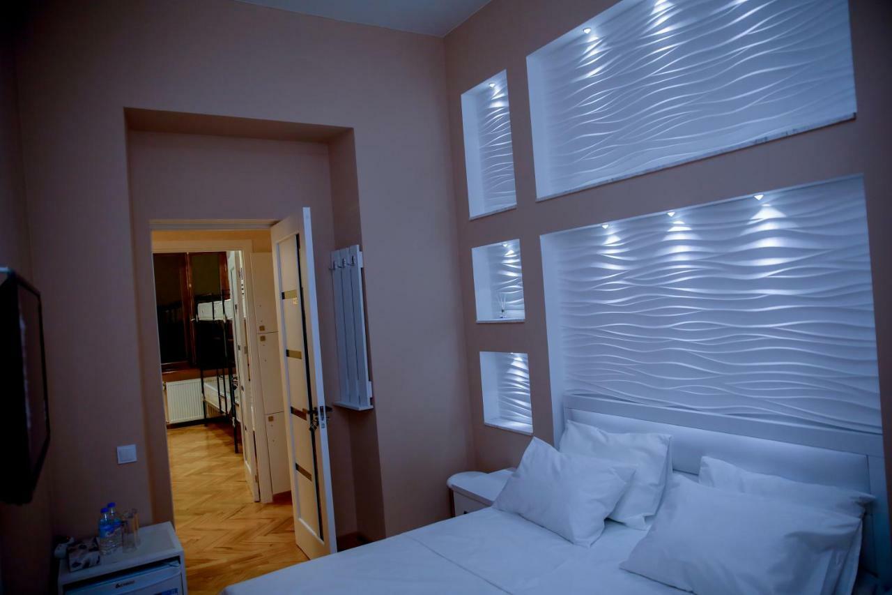 Euphoria Mariam Hostel Tbiliszi Kültér fotó